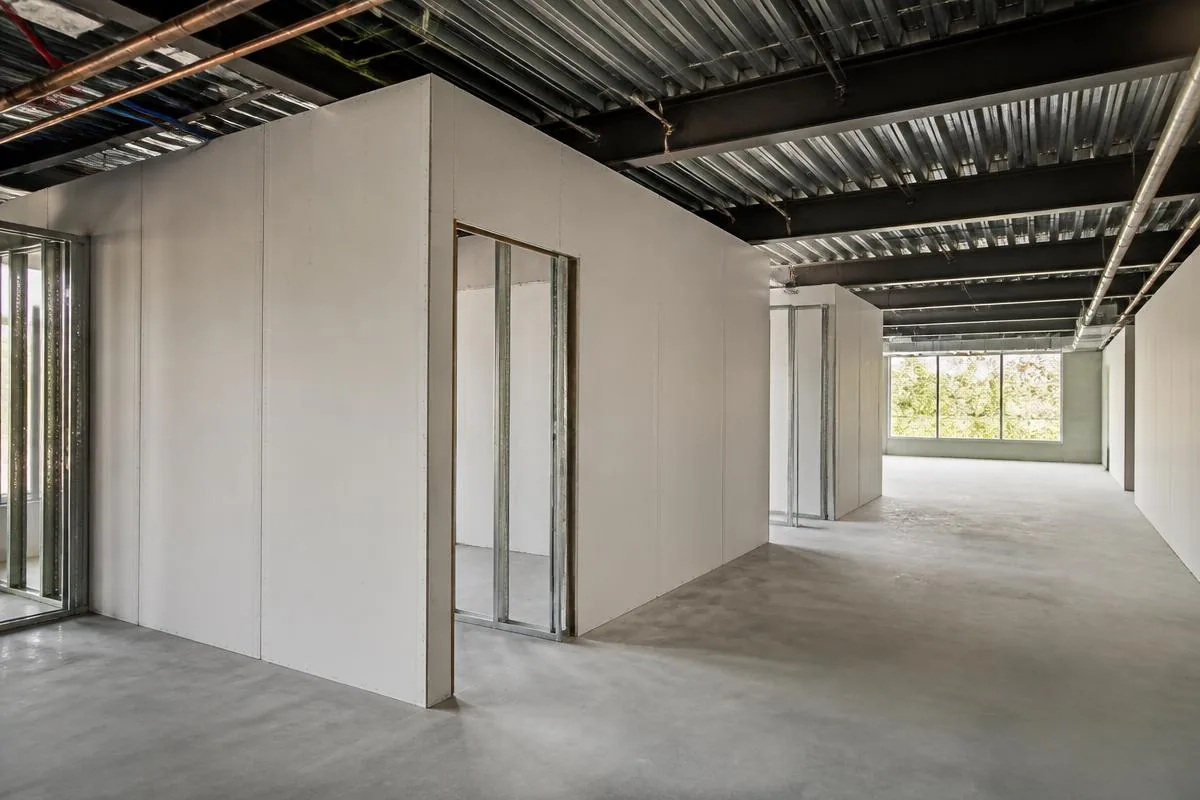 Drywalls & Partitions